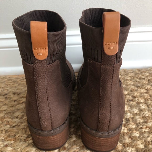 New with Stickers: Gentle Souls Best Chelsea Boot. Size 8.5 or 39.5 - Picture 6 of 15